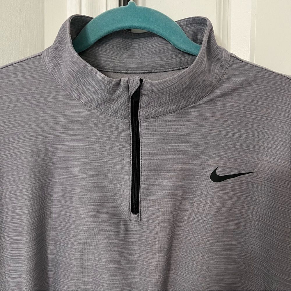 Nike | Gray Quarter-Zip Pullover